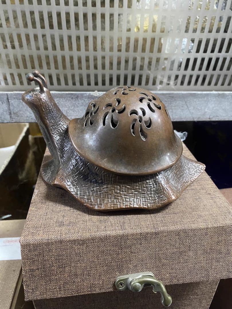 蝸牛燻香炉 檀香炉 室内盤香炉 茶道具 香道具 工芸品 美術品 置物