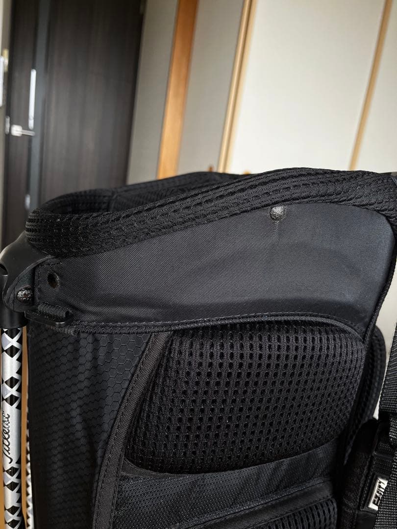 良品Titleistタイトリスト スタンド式キャディバッグ 軽量　９型　ブラック