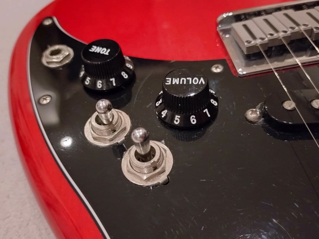 Fender LEAD 2 エレキギター レッド