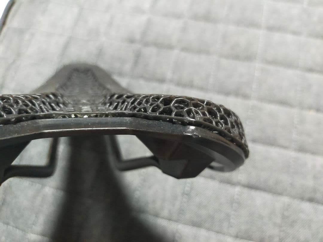 S-WORKS ROMIN EVO MIRROR サドル　155mm