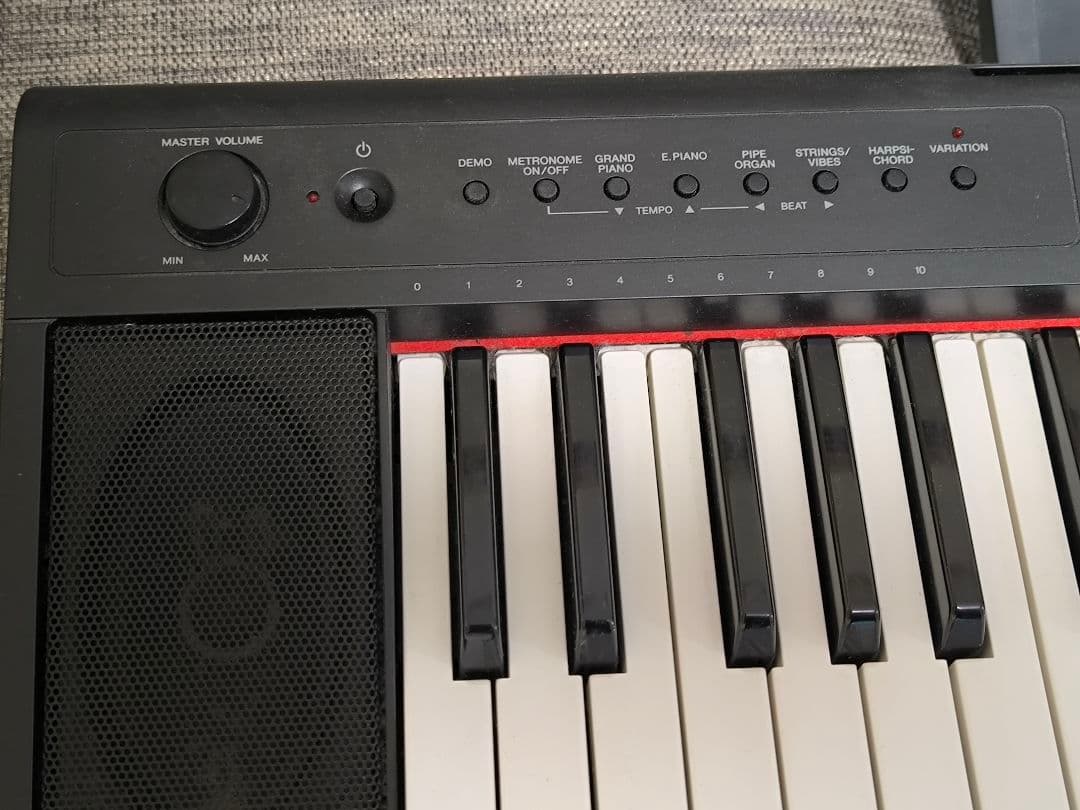 YAMAHA NP-11 61鍵 電子ピアノ Piaggero　スタンドつき