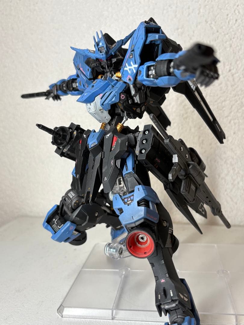 MG ガンダムヴィダール全塗装完成品
