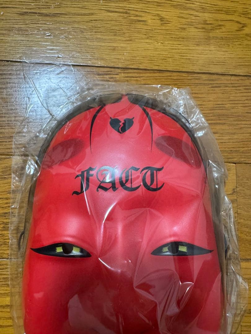 deviluseフェイスマスク FACT