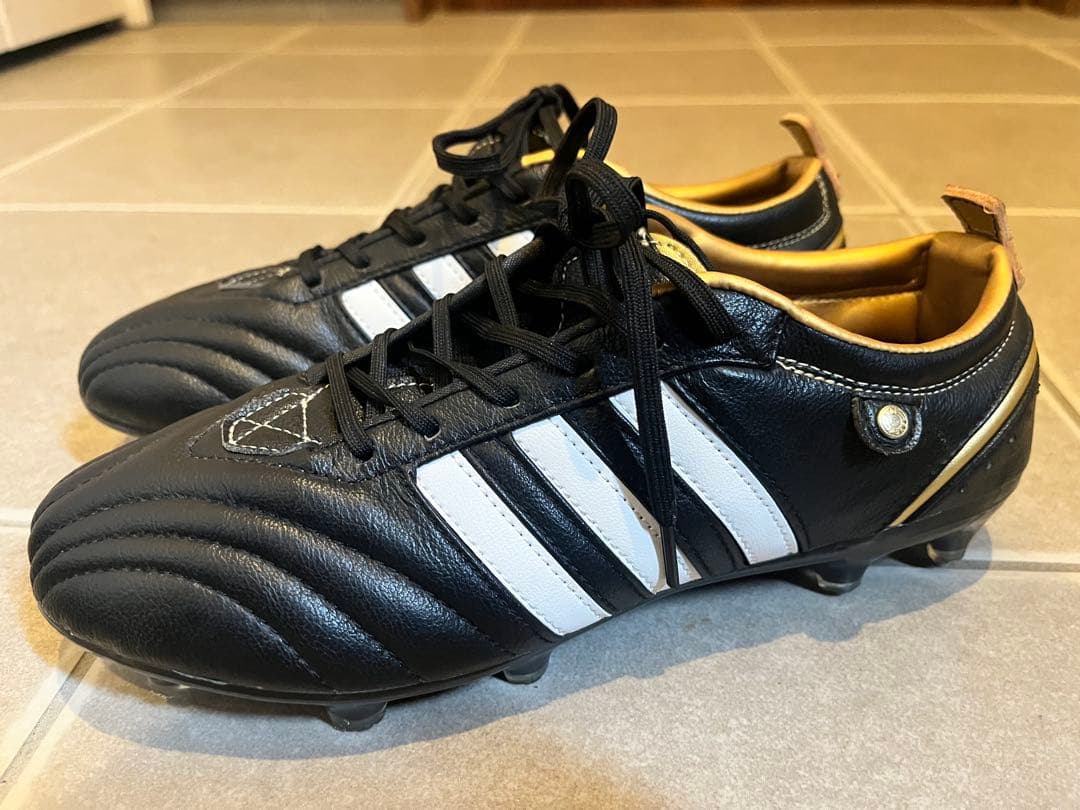 adidas サッカーシューズ アディピュア　25cm黒/白 FG