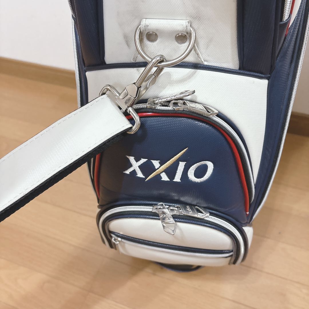 K434 XXIO ホワイトネイビー キャディバッグ