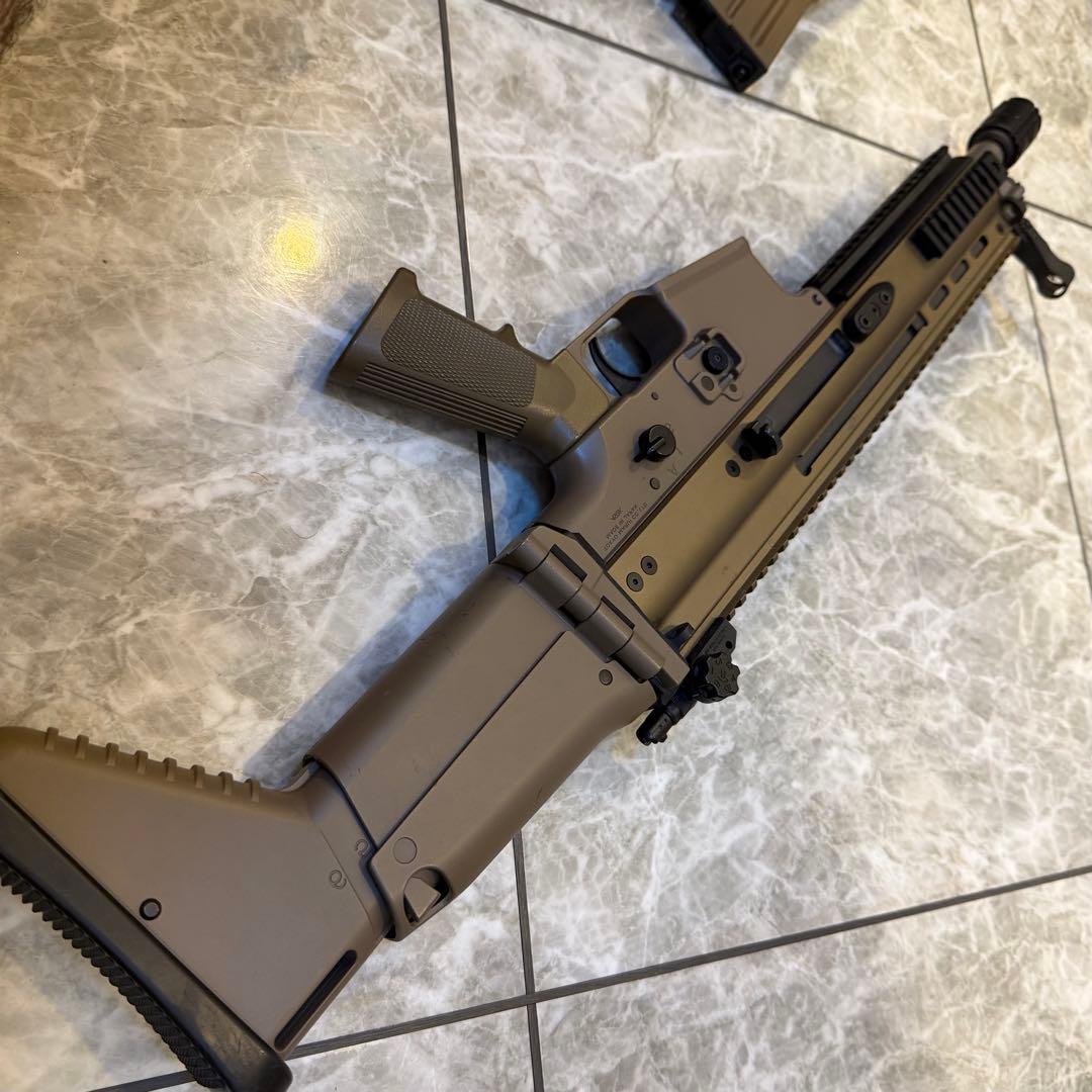 ［リコイルオミット済み］次世代電動ガン SCAR-L CQC タンカラー