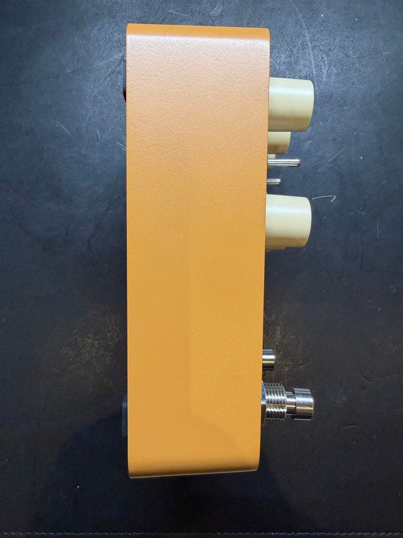 ギター Universal Audio Enigmatic