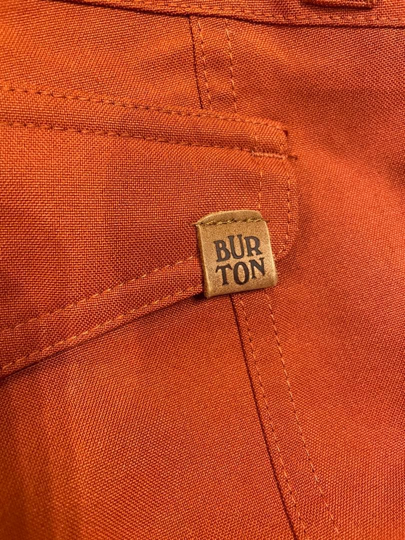 美品　BURTON スノーボードパンツ　レディース　サイズS
