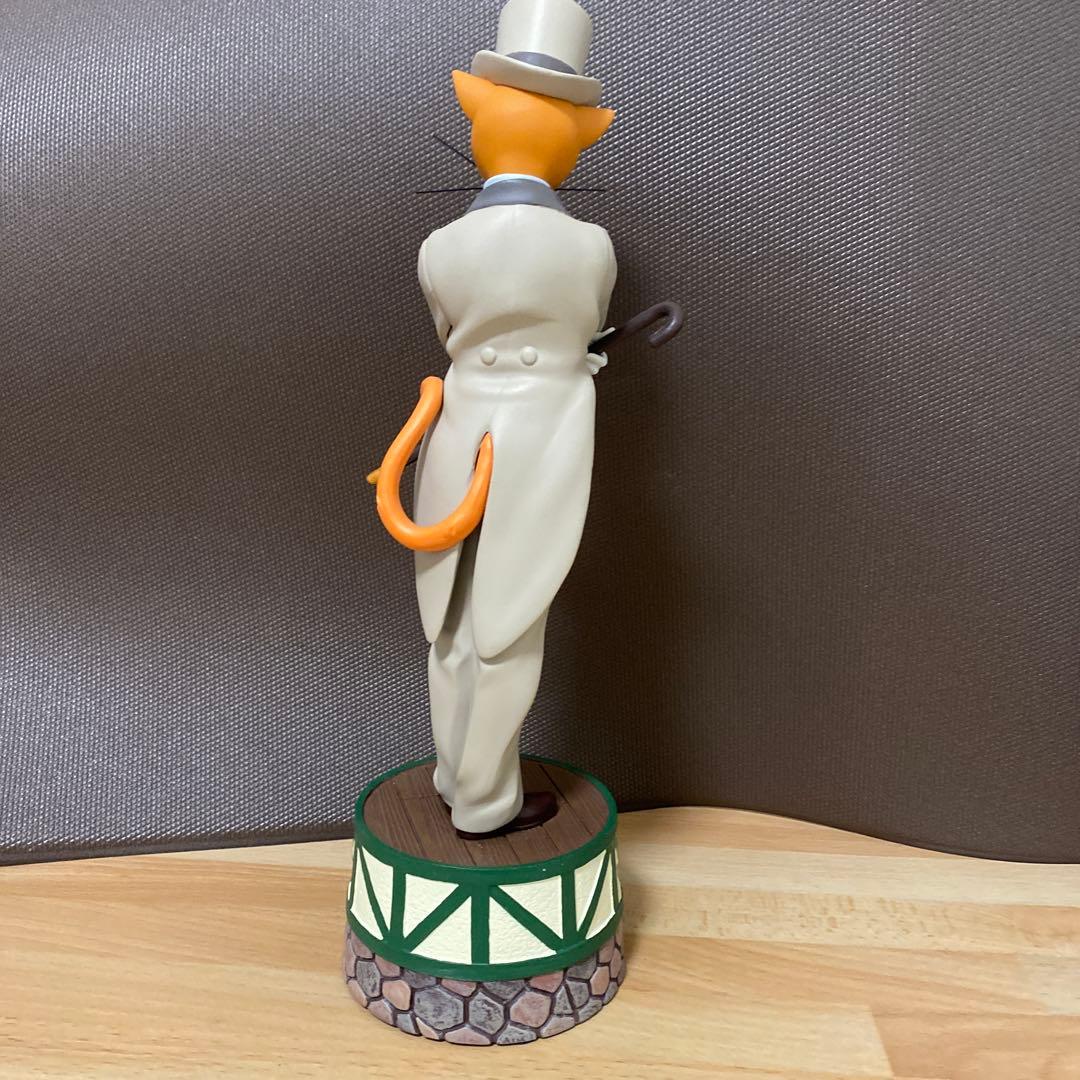 ジブリ　バロン オルゴール フィギュア 猫の恩返し