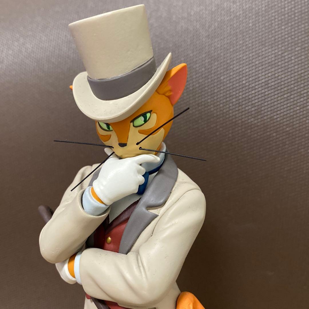 ジブリ　バロン オルゴール フィギュア 猫の恩返し