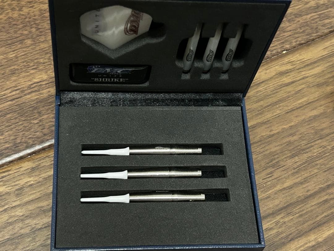 24HタイムセールDMC UNITE SHRIKE未使用品