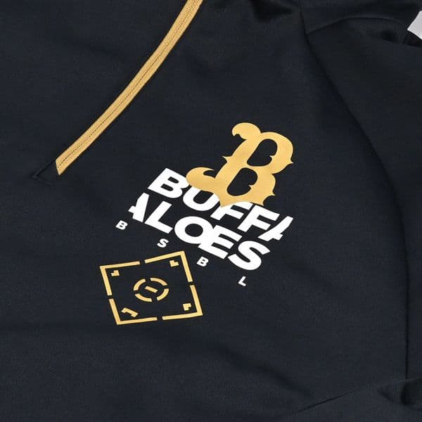 Buffaloesオーセンティック プルオーバーフーディ【M】