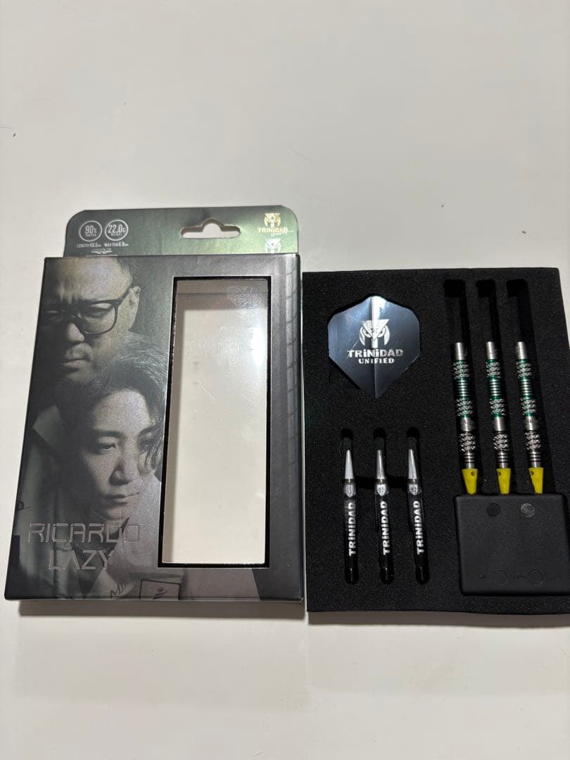 ダーツ TRINIDAD RICARDO LAZY