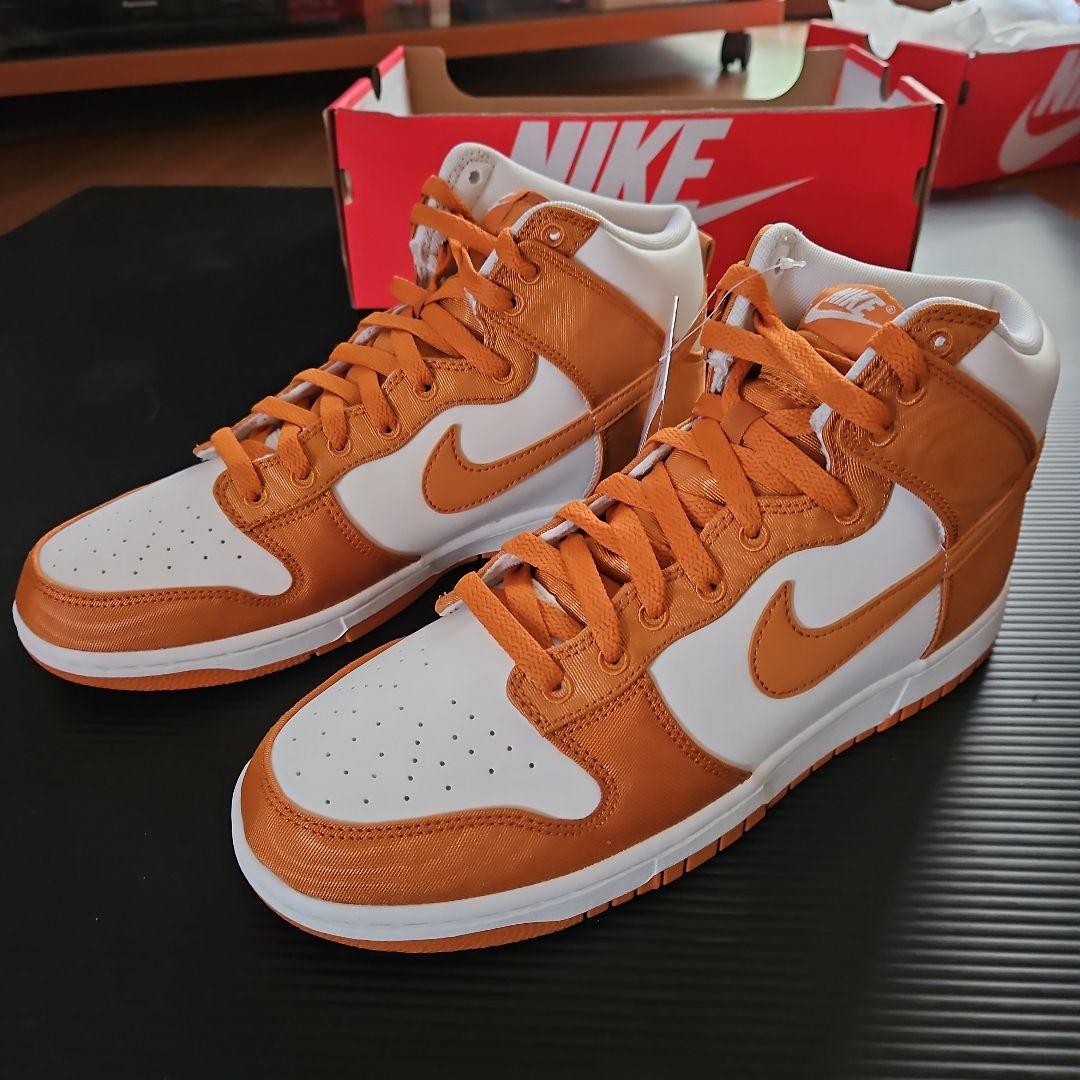 未使用❕NIKE ダンク HI レトロ SE DV7223-800　27.5cm