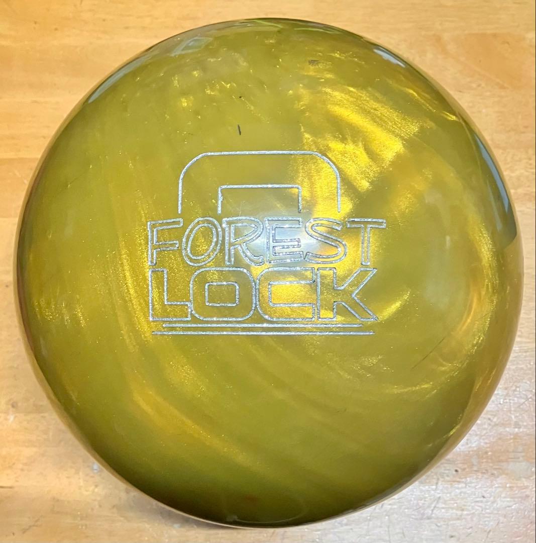 美品 STORM FOREST LOCK ボウリングボール 15P