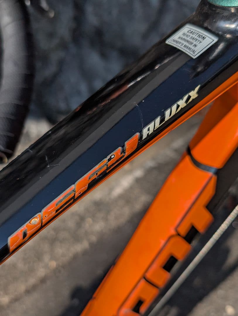 【ロードバイクデビューに！】GIANT DEFY Mサイズ