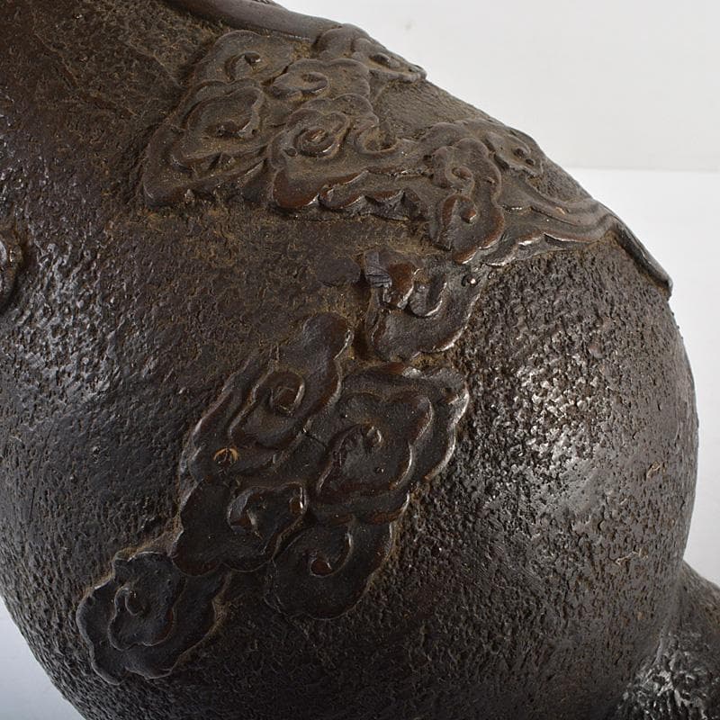 中国　古銅　人物文　双獣耳瓶　重さ約1709g　V　R6196