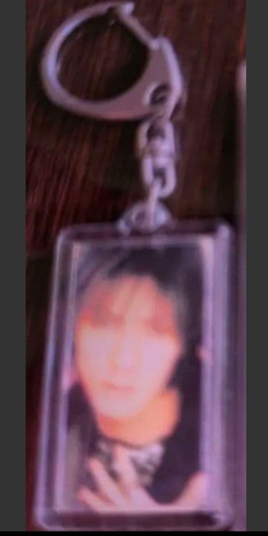 リュシフェル　缶バッジ　4個　セット　②