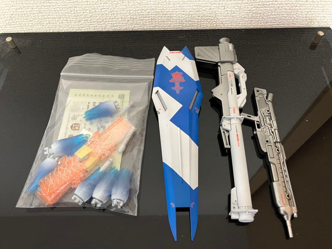 【最終値下】MG Hi ν ガンダム　塗装済完成品