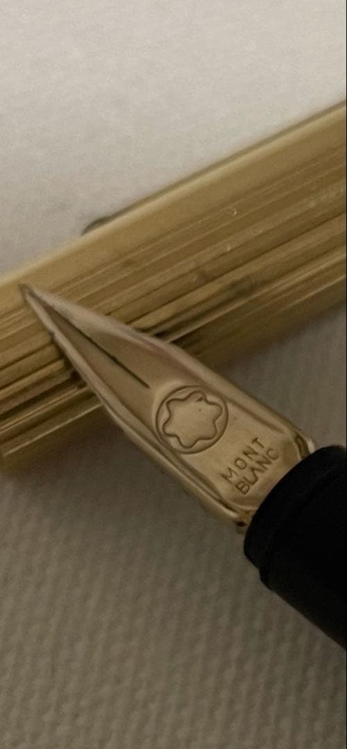 モンブランMONTBLANC 24金張りノブレス万年筆 ゴールドカラー