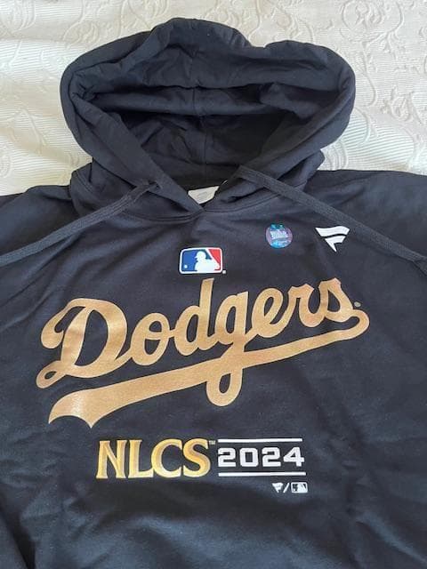 大谷翔平NLCS2024チャンピオン選手ロッカーROOMBLACKフディ使用M