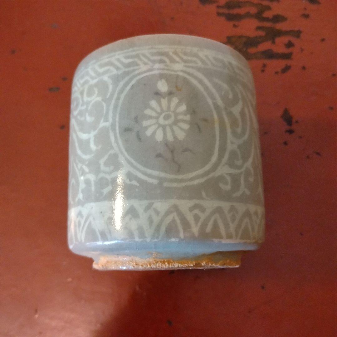 高麗青磁象嵌　筒型　ぐい呑み　向付け