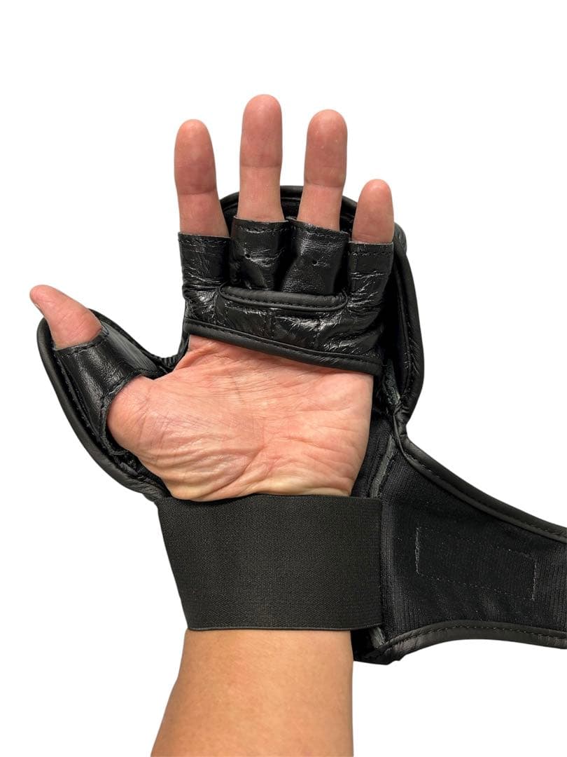 GRIT パウンドグローブ　フリーサイズ　ブラック　使いやすさ抜群のグローブです