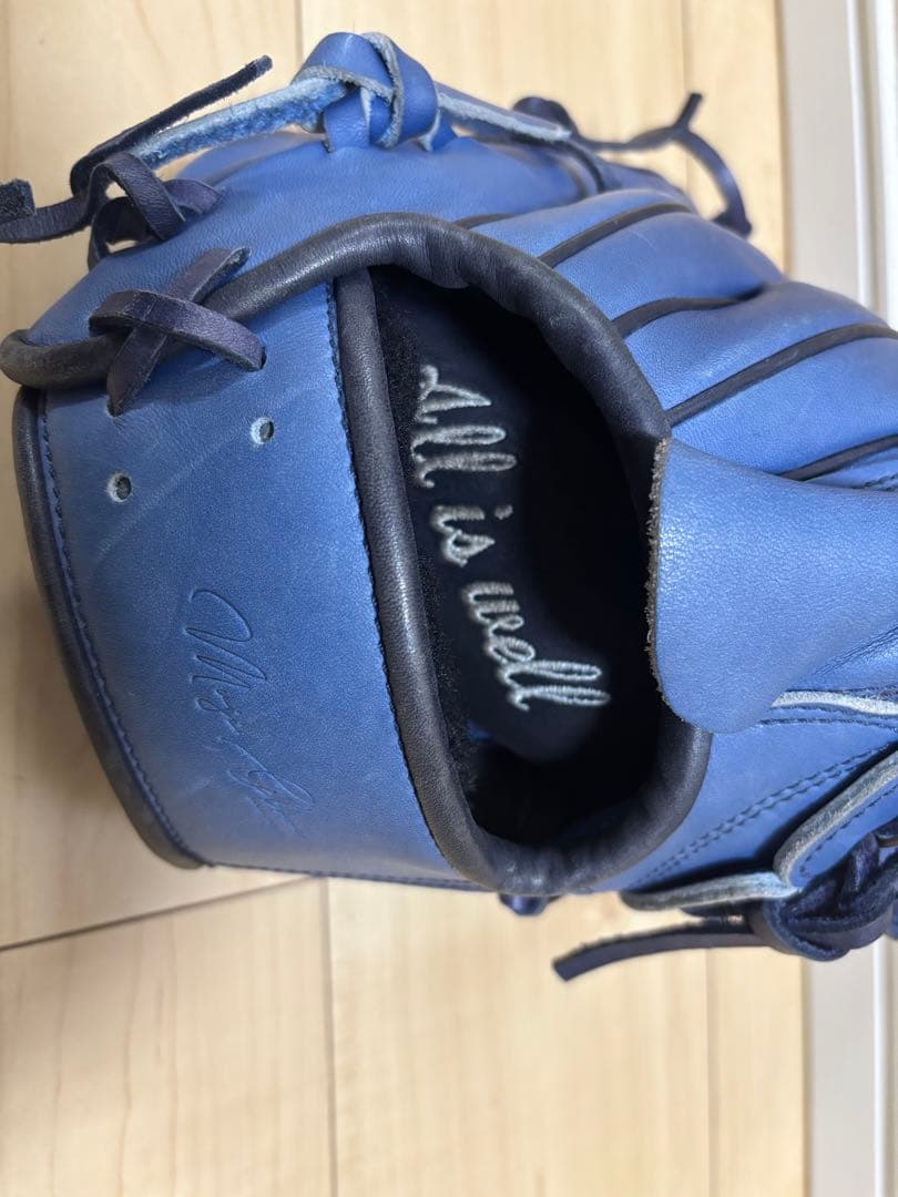 青色 軟式グローブ All is well