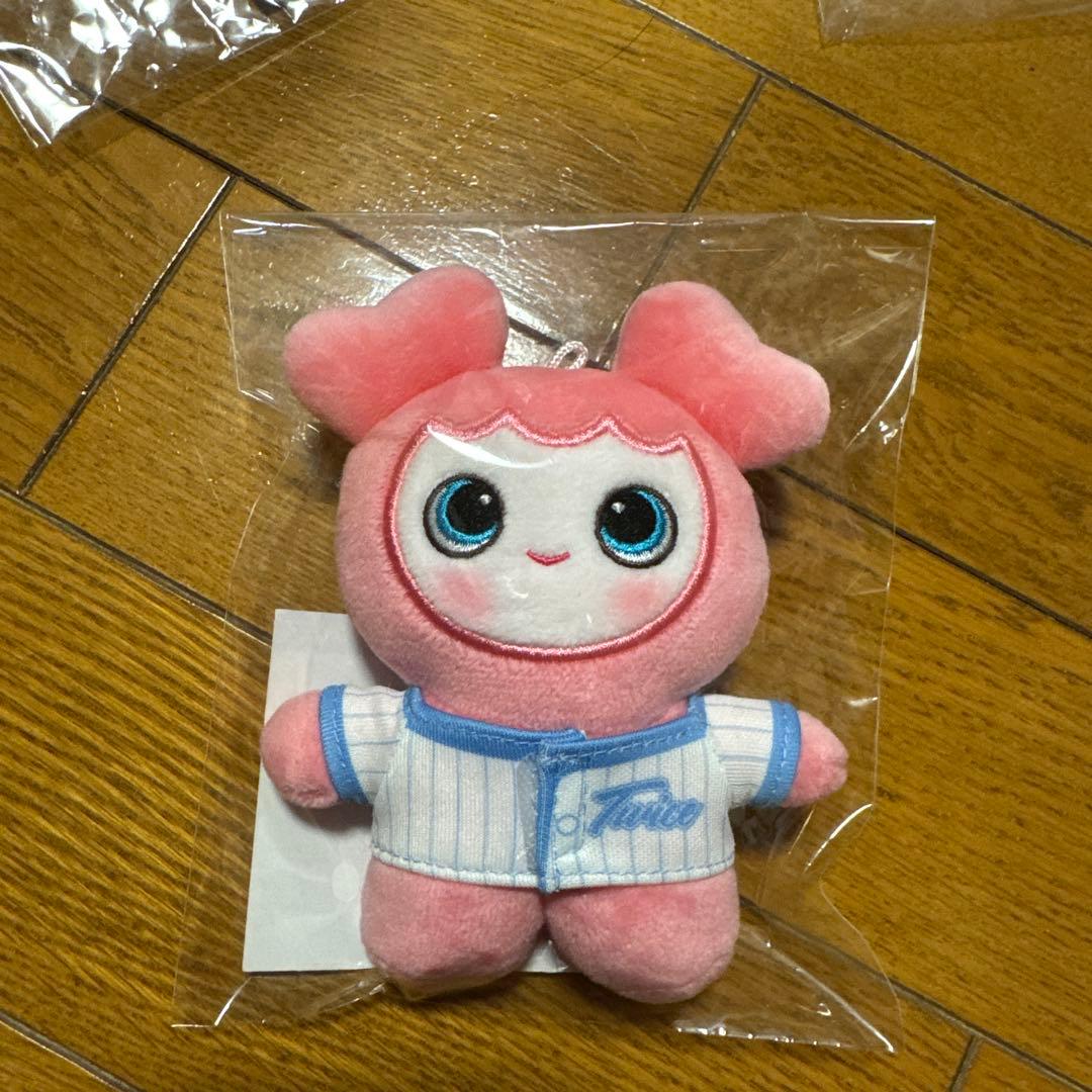 TWICE  9ROUND LOVELY ぬいぐるみ モモ