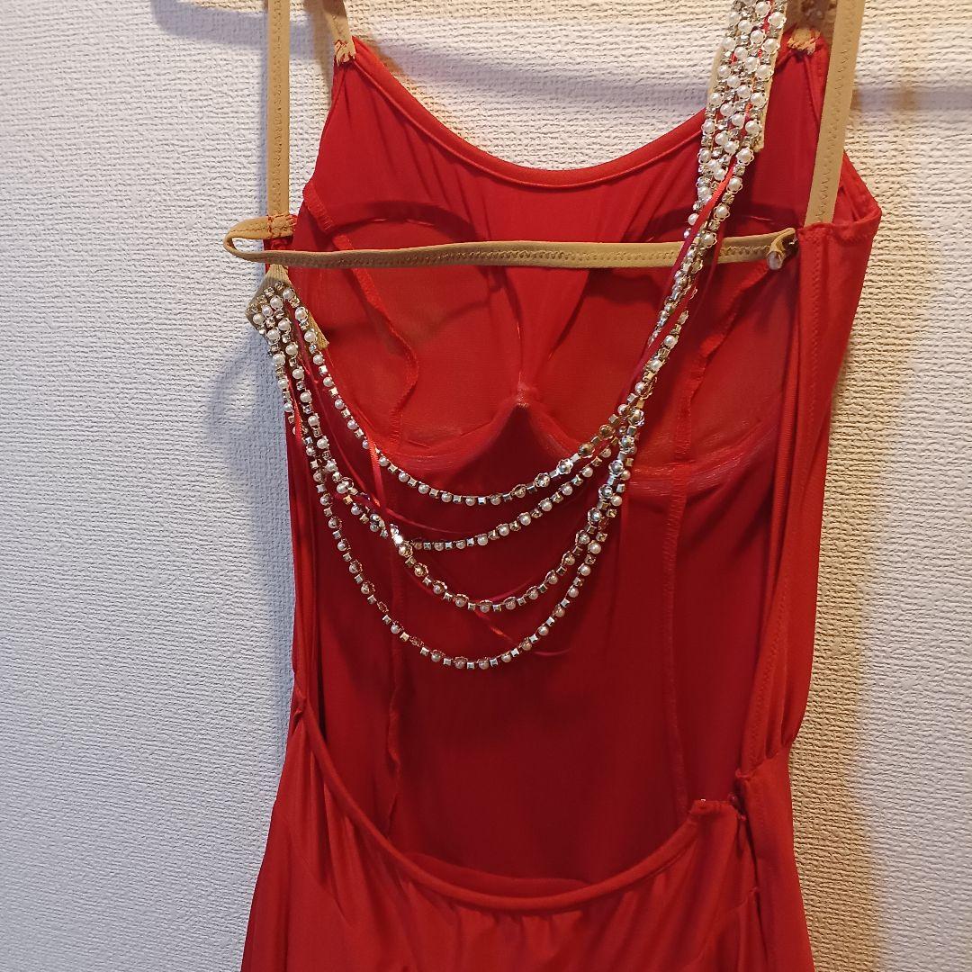 赤いパソドブレドレス 片肩ストラップ ビーズ装飾