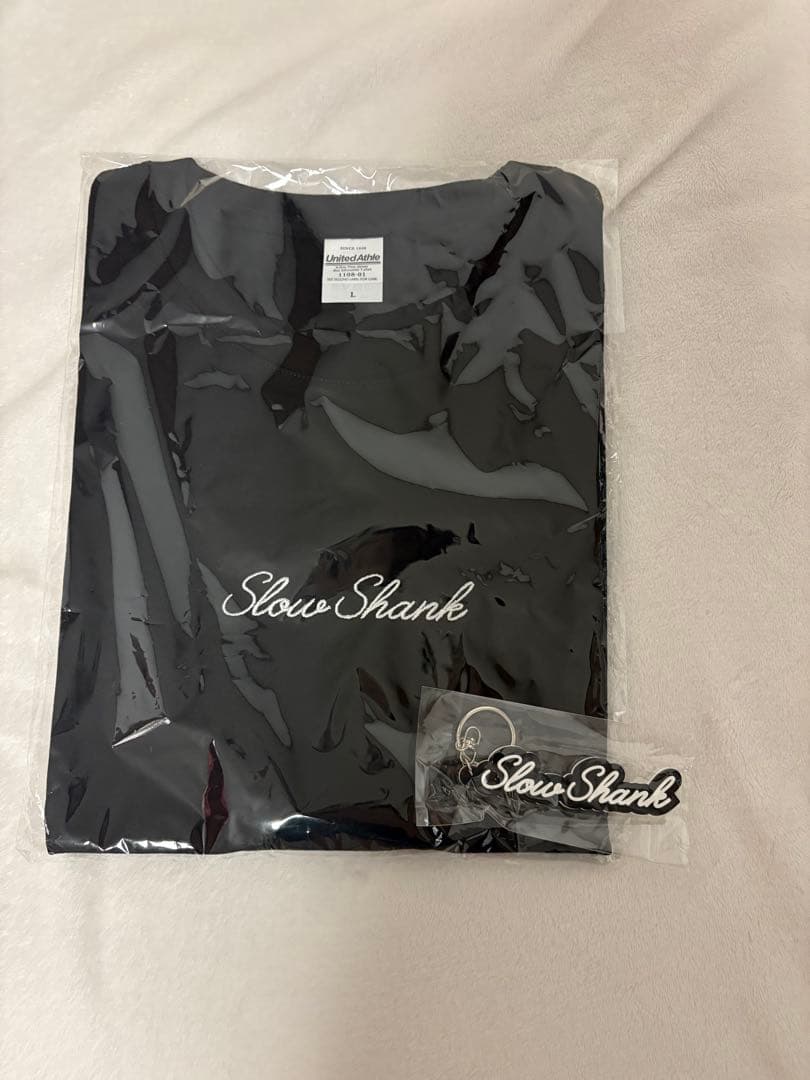 Slow Shank ブラックTシャツとキーホルダー SLOWSHANK