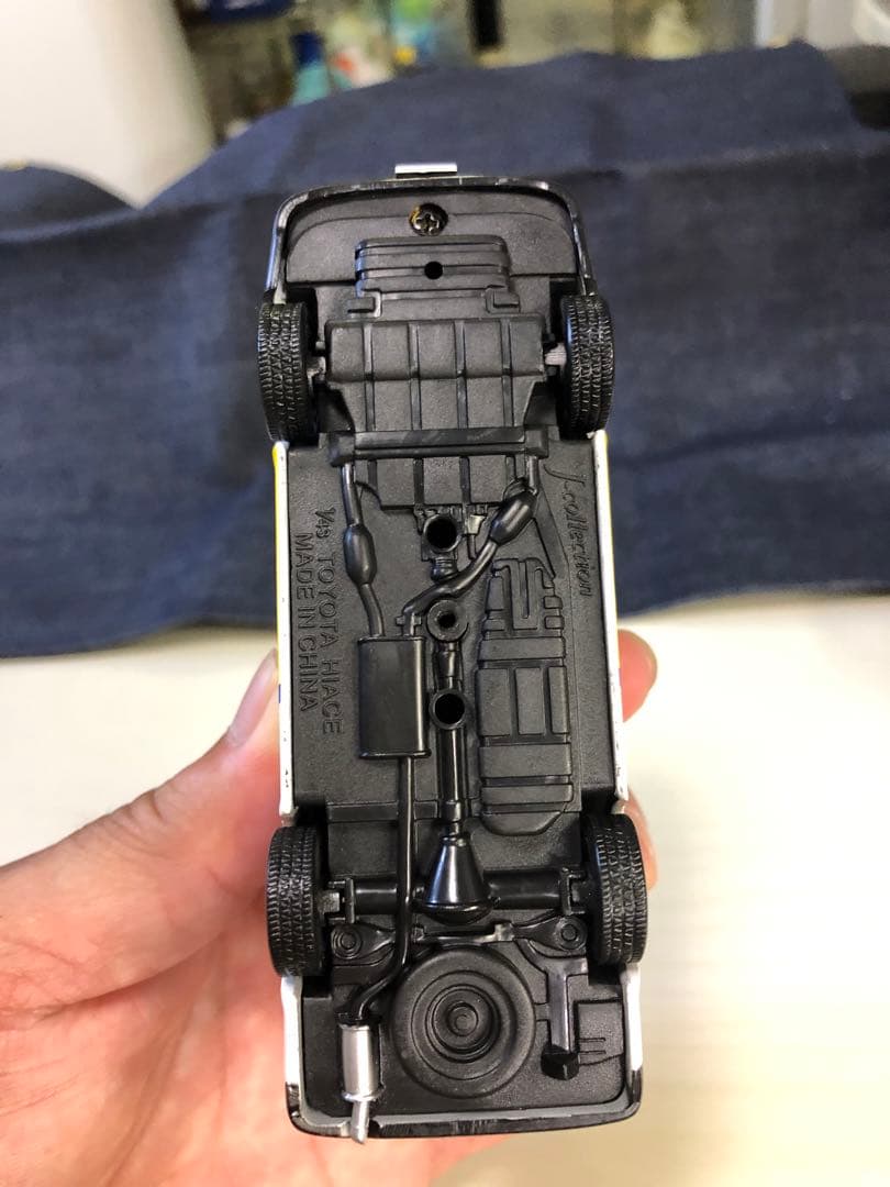 京商トヨタ ハイエース　ミニカー 4台セット