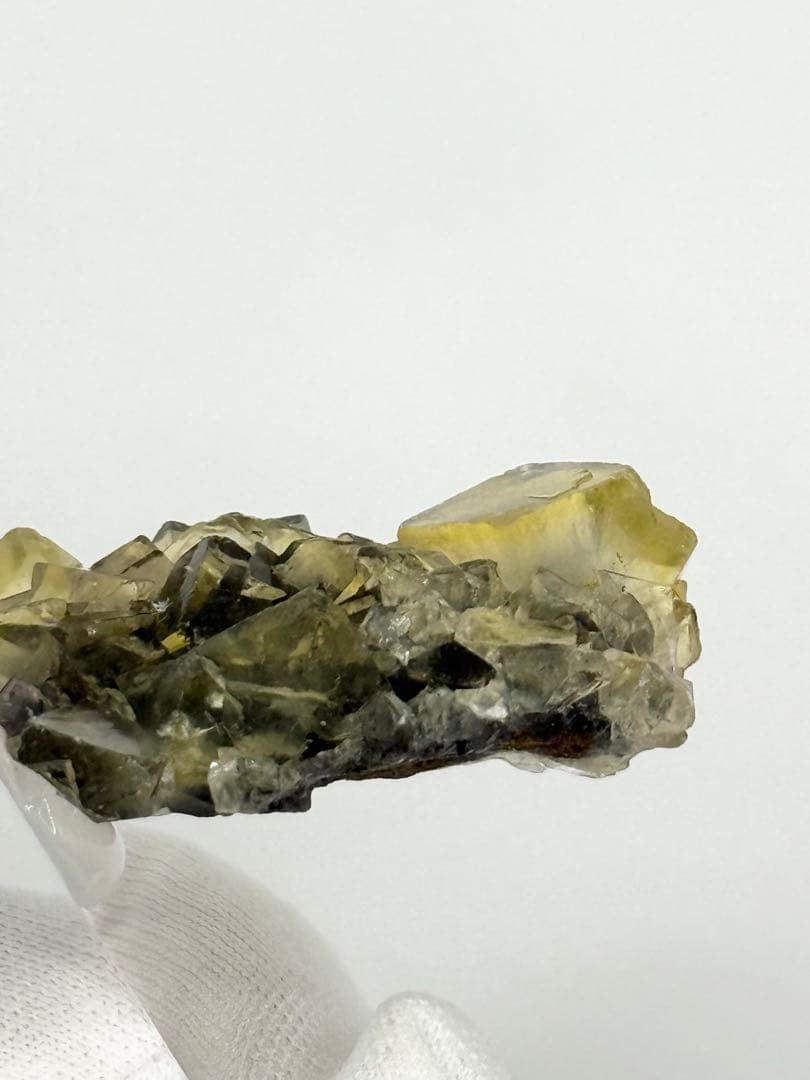 イエローフローライト　ナミビア　オコルス産　蛍石　原石　鉱物標本　天然石　隕石