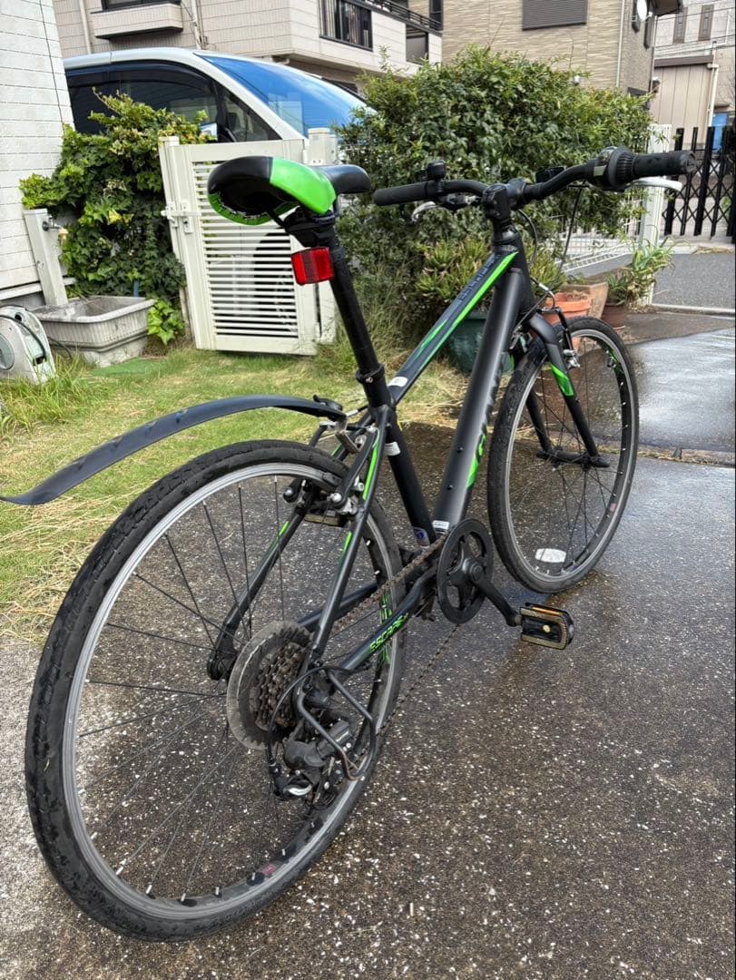 Giant クロスバイク ブラック/グリーン