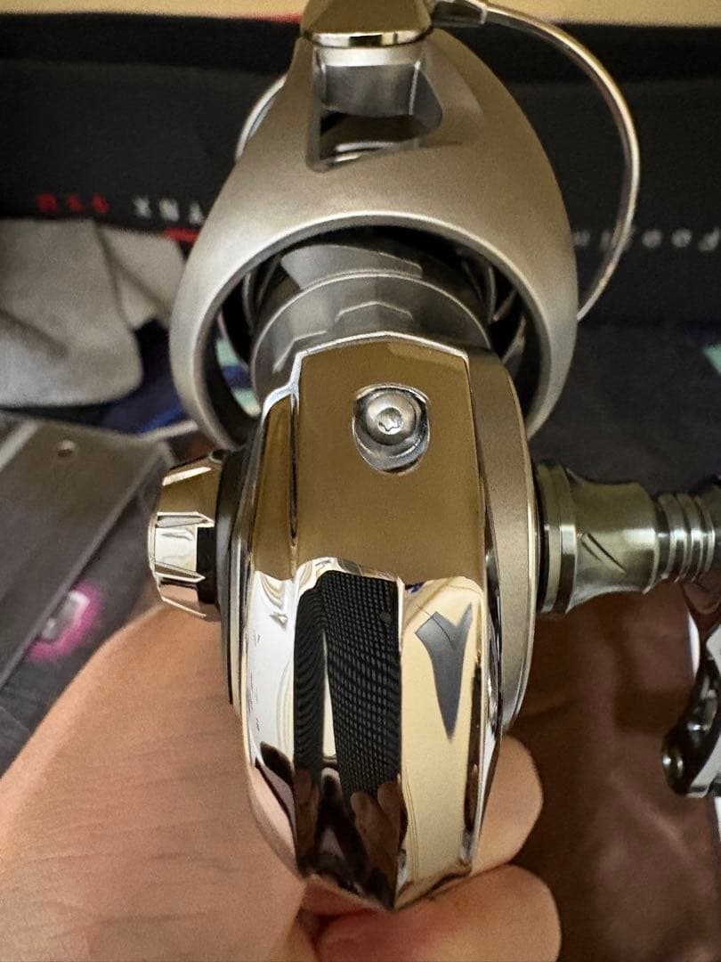 ダイワ25カルディア　LT3000xh カスタムハンドル付き　美品！