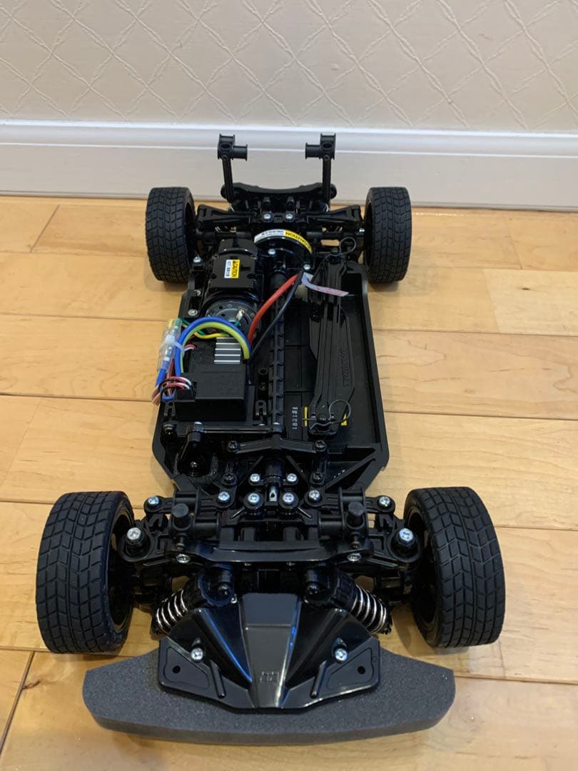 タミヤ　1/10ラジコン　TT-02 R32スカイラインGT-R