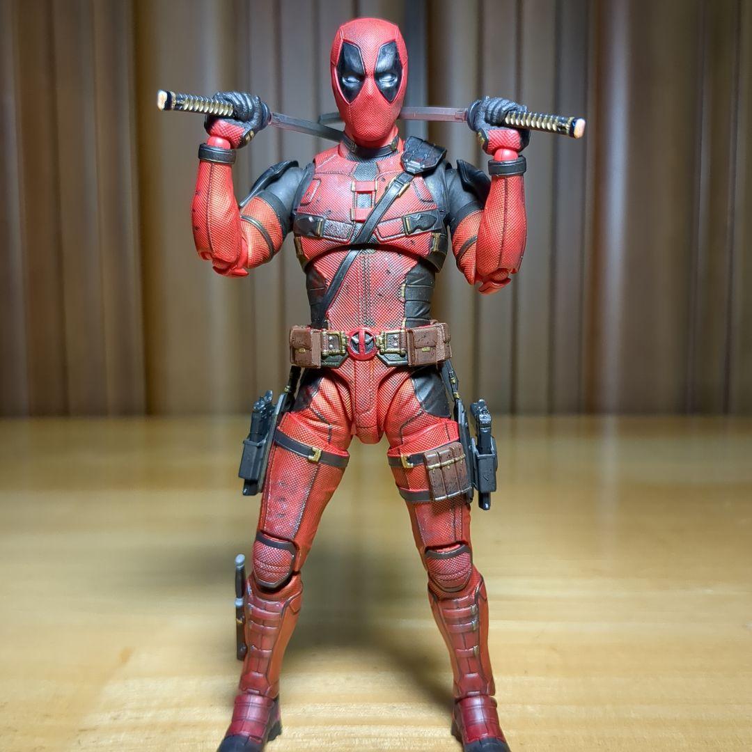フィギュアーツ デッドプール　ウルヴァリン　(バトルダメージ仕様) 2体セット