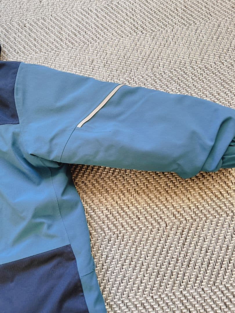 patagonia　キッズ　スノーウェア　2T 美品