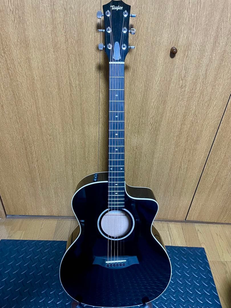 【こここ】Taylor 214ce DLX BLK エレアコ ケース付