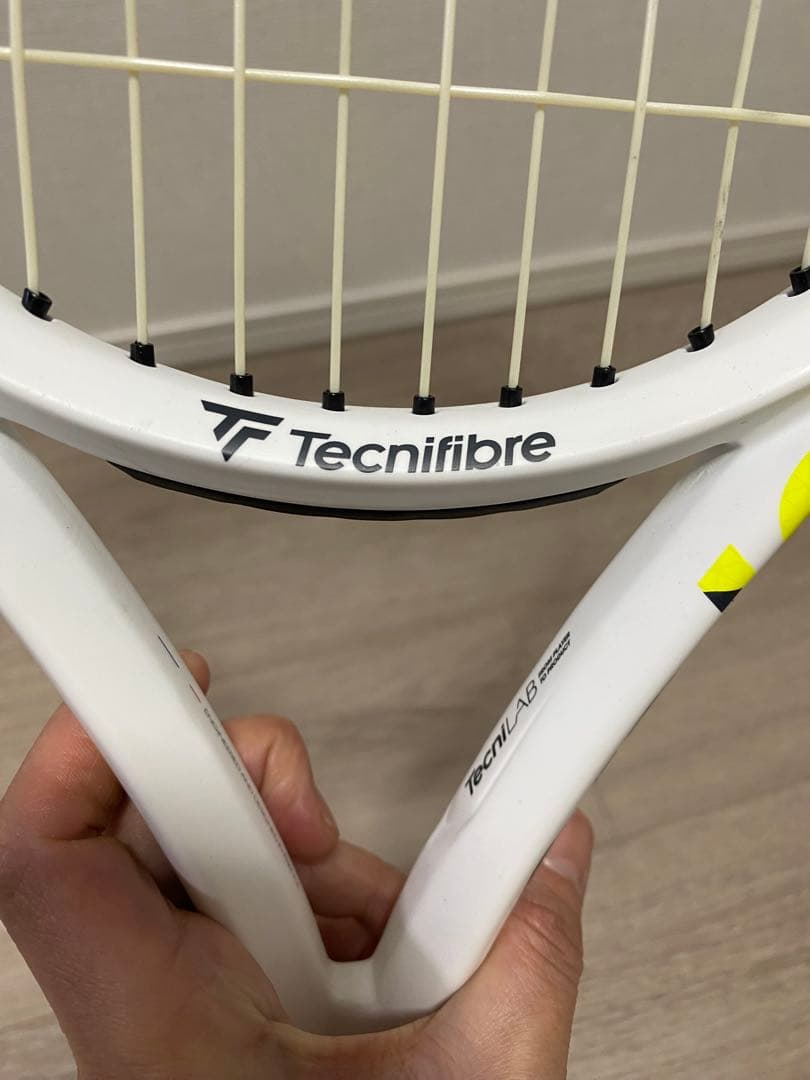 テクニファイバー ラケット