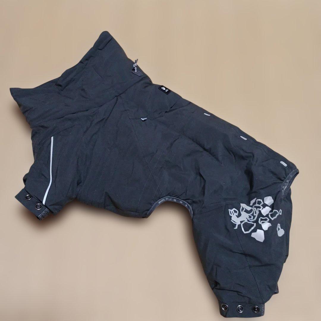 フルッタエクストリームオーバーオール　サイズ35S、　カラーはグレーです。