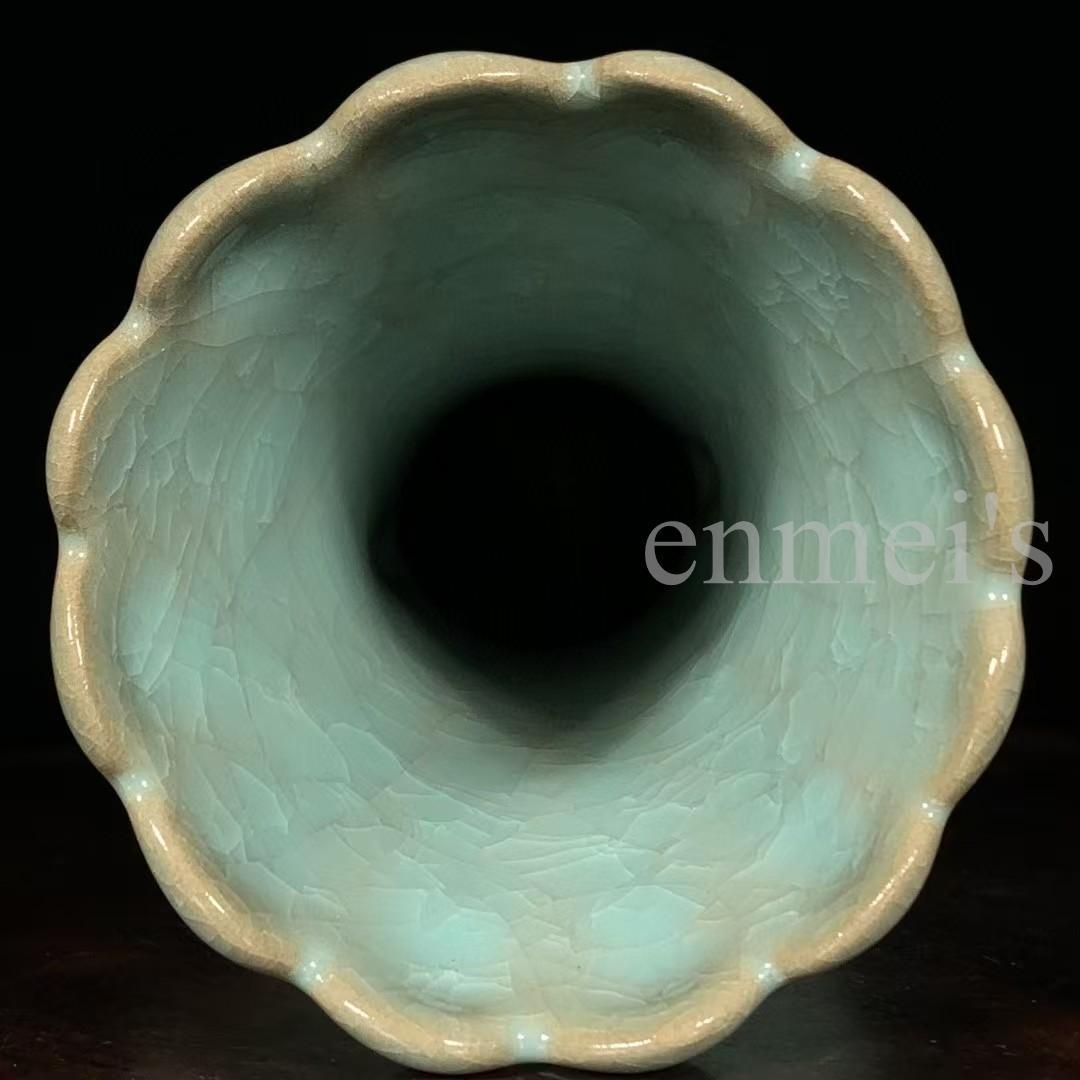 宋汝窯 氷裂紋 銘文双鳳尊 高さ22cm 直径12.5cm 陶芸 文房具 置物