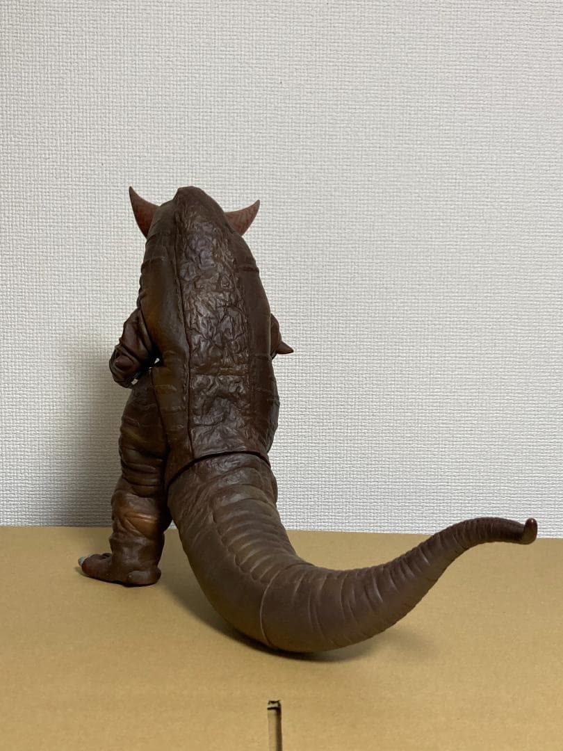 パイロットエース　ゴモラ　ソフビ