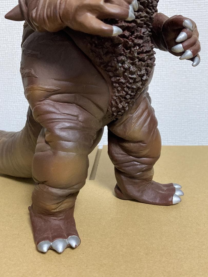 パイロットエース　ゴモラ　ソフビ