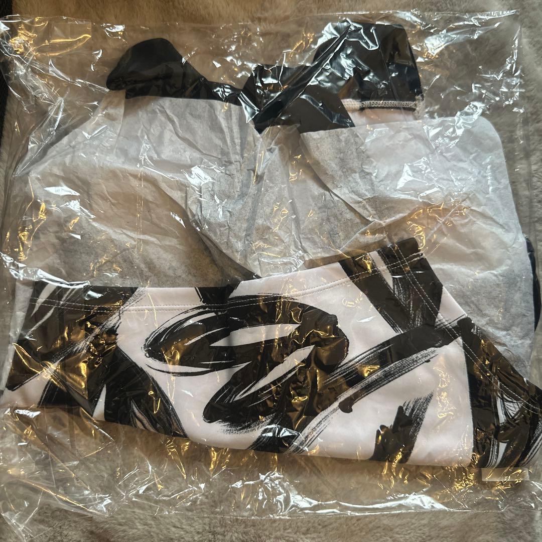 スカーラ　ハートプリントホルダーネックブラトップ　S 新品未使用　LAVA