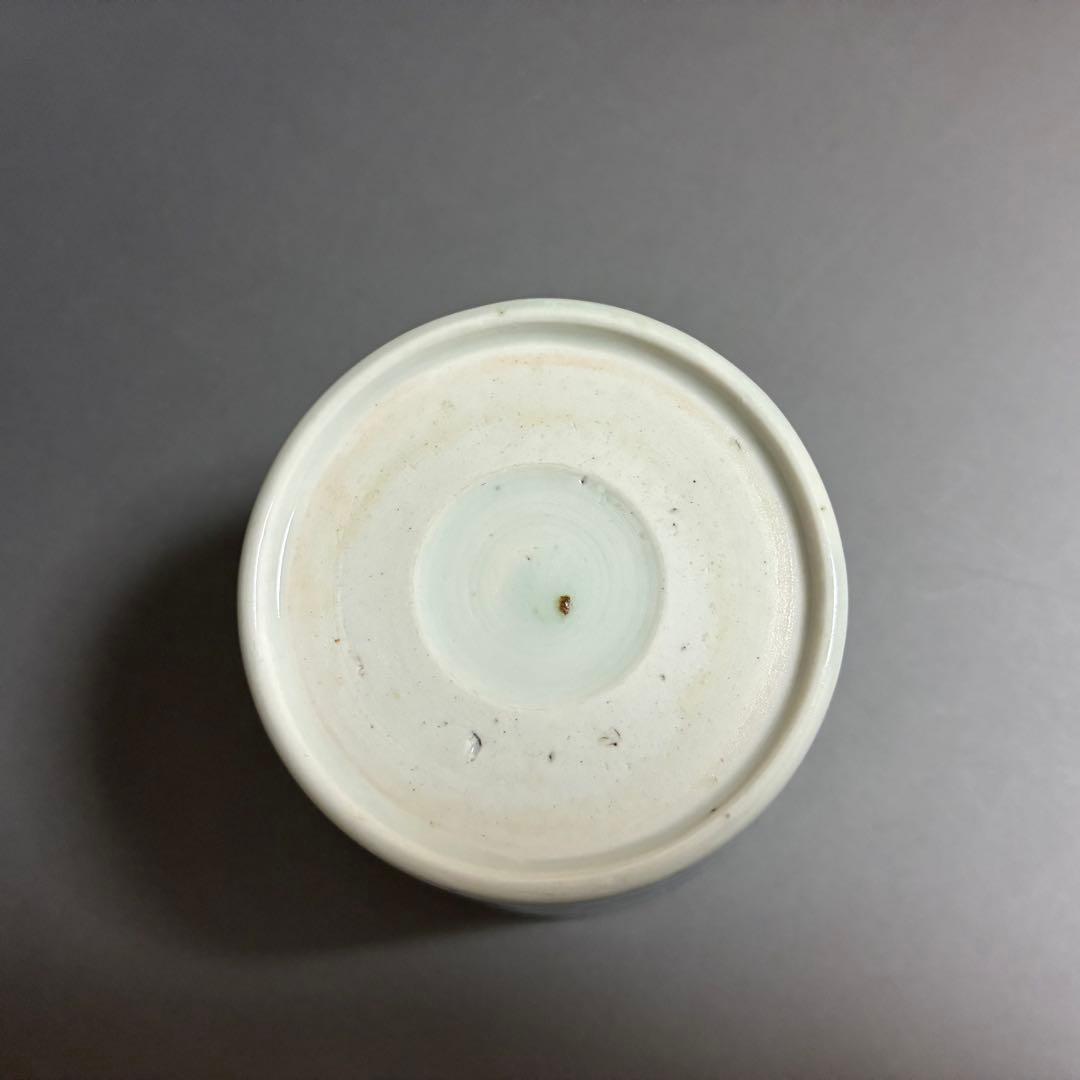 窓絵瓔珞文　古伊万里蕎麦猪口　無傷完品