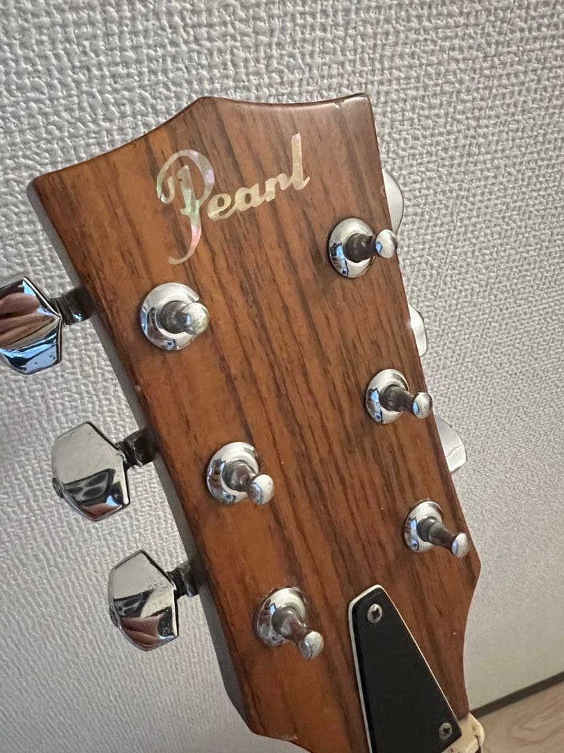 Pearl アコースティックギター　ラウンドショルダー