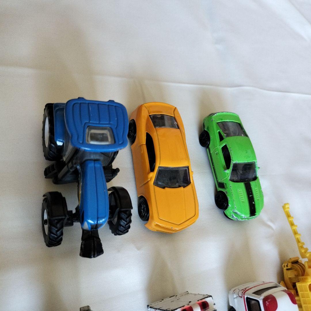 トミカ　ミニカー　働く車　 38台 ＋3台