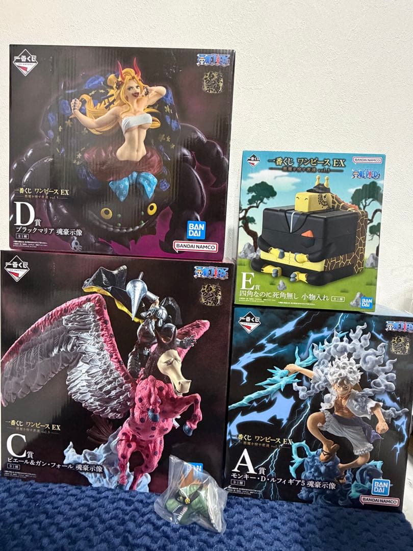 ワンピース　一番くじ　悪魔を宿す者たち　フィギュア4点他