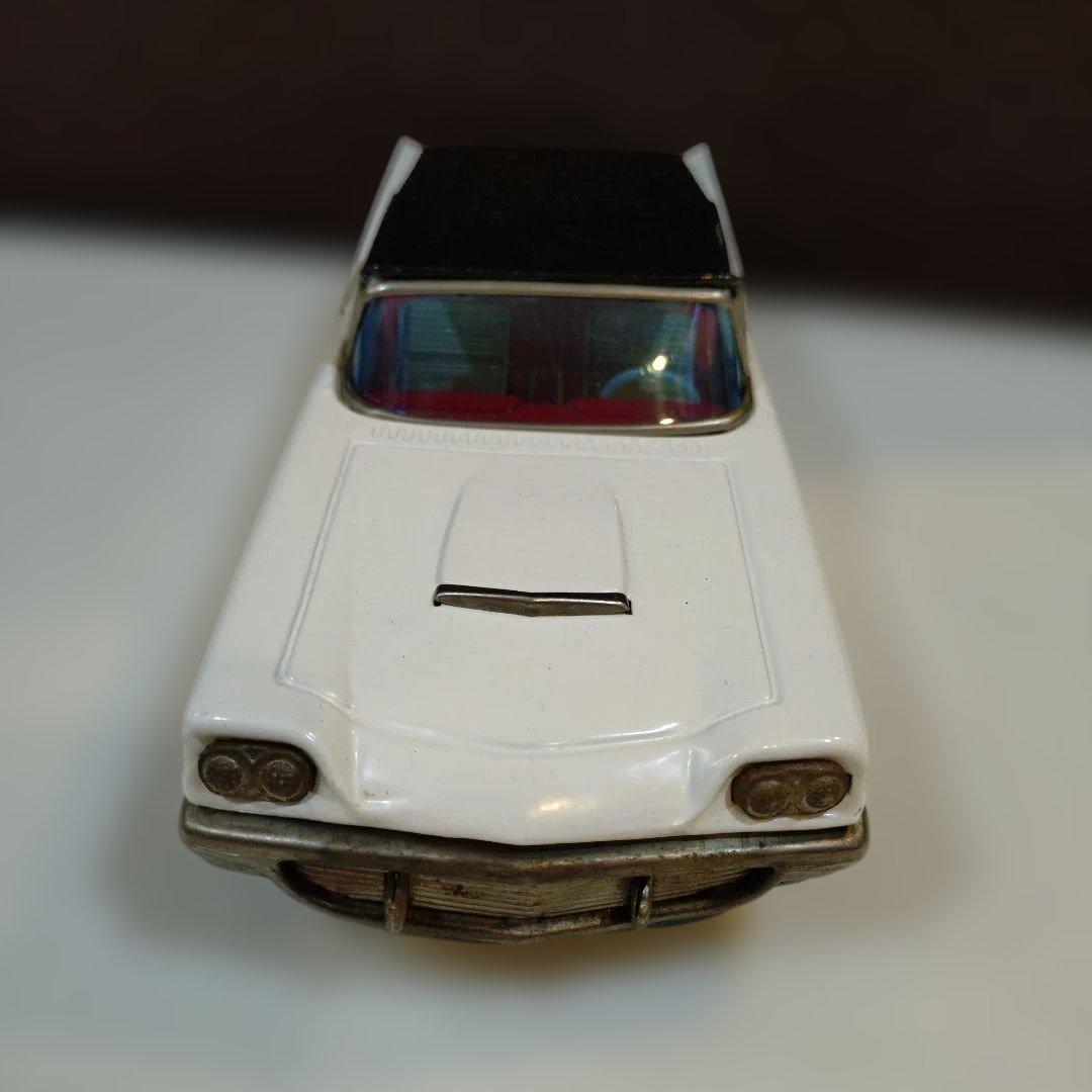 萬代屋BANDAIフォードサンダーバード　ブリキ玩具